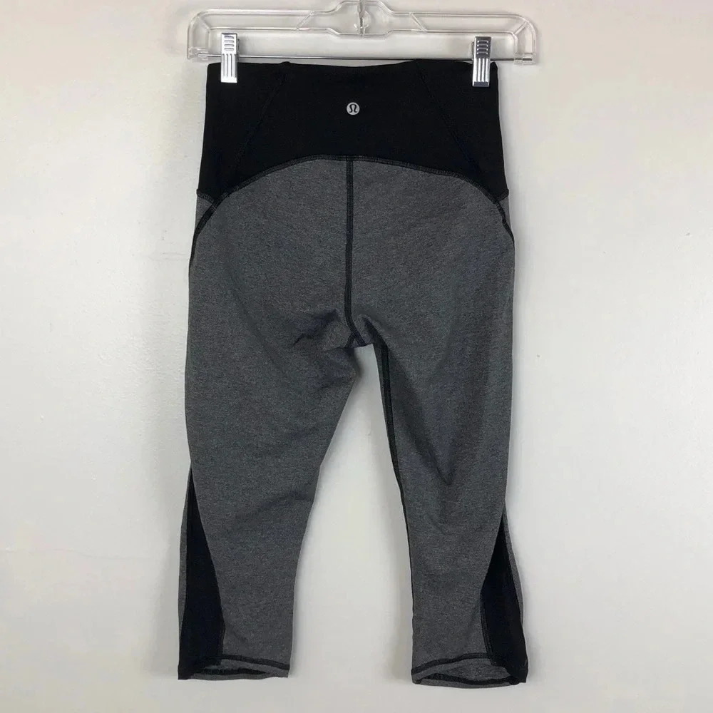 Lululemon Athletica Trains Times Crop 17”‎ Heathered Pant - Picture 7 of 12